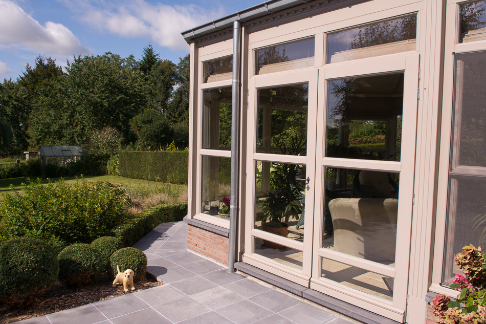 Hoe een veranda isoleren en besparen op je verwarmingskosten? Houten Veranda Kester 8